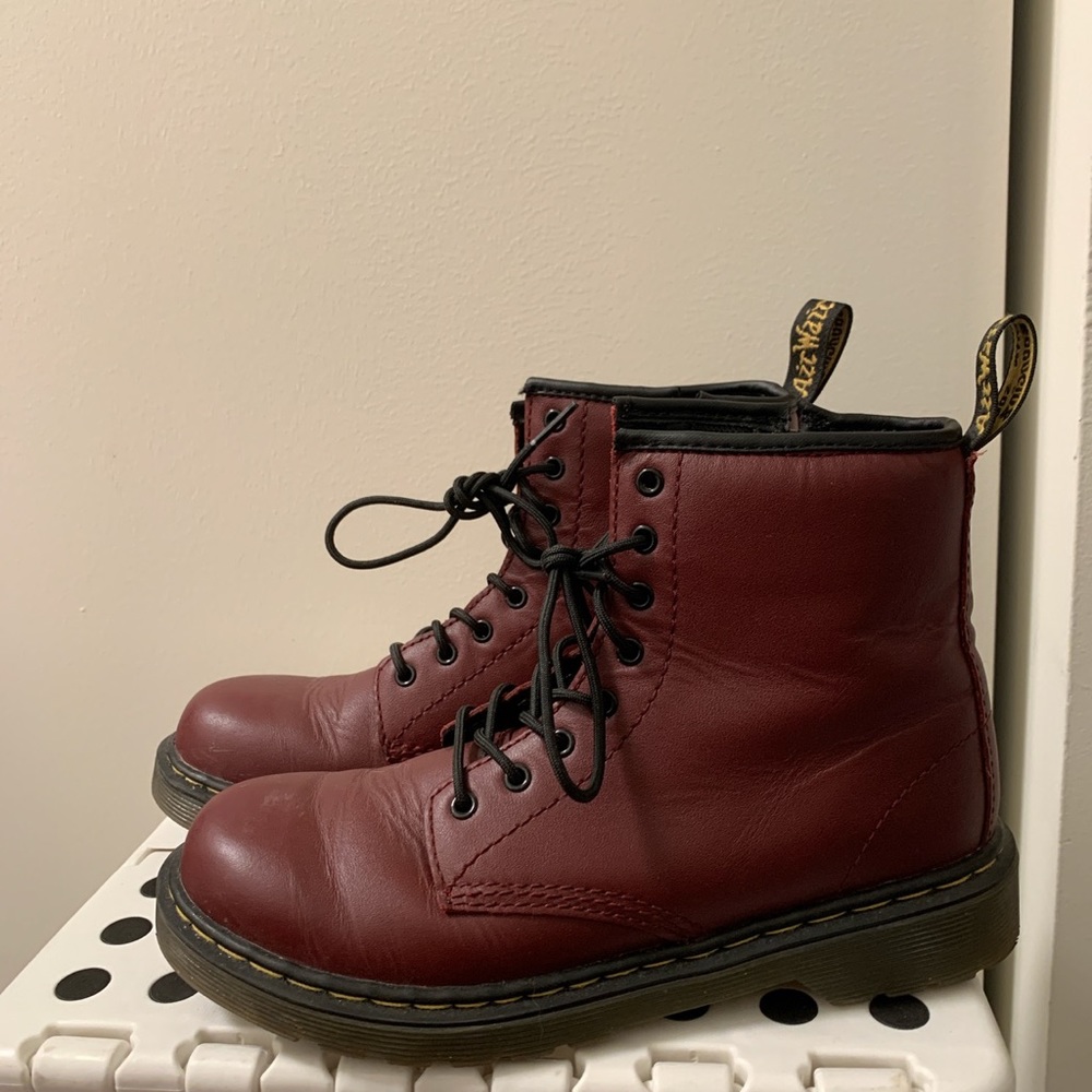 Maroon doc martens!